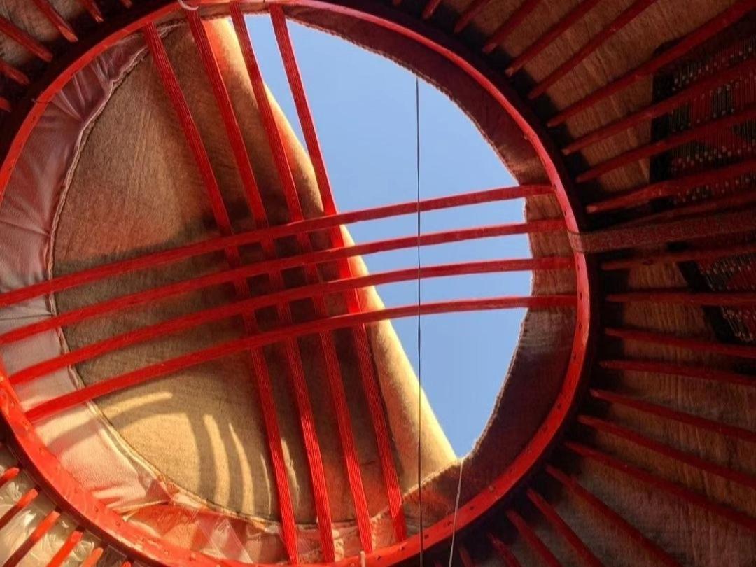 Zalkar Yurt Camp Hotel Song-Kul Bagian luar foto